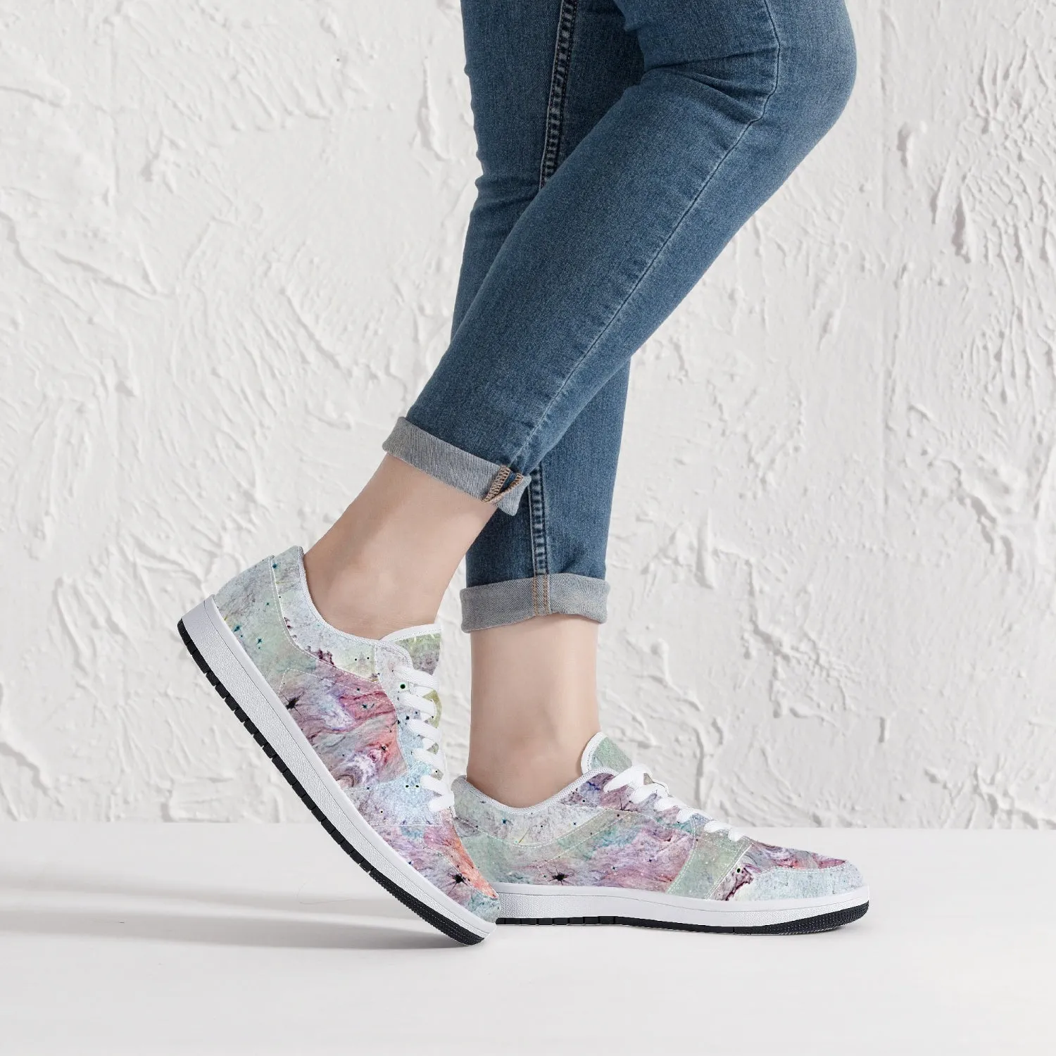 Aphrodite Psychedelic Split-Style Low-Top Sneakers