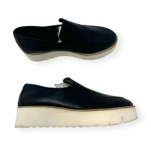 Black Shoes Sneakers Munro, Size 9.5