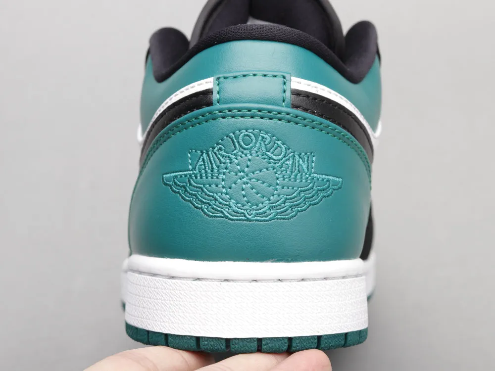 CE - AJ1 black and green toes