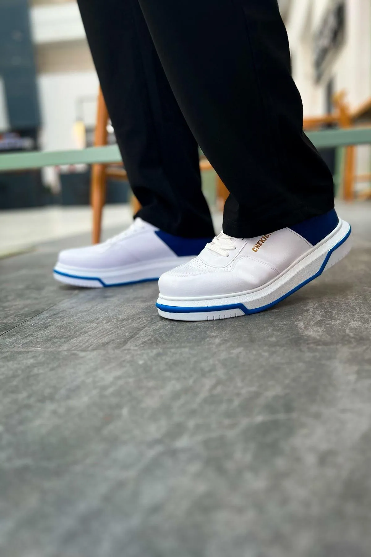 CH075 Men's Unisex White-Blue Casual Sneaker Sports Shoes