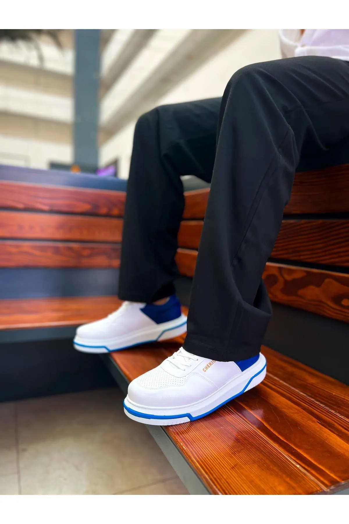 CH075 Men's Unisex White-Blue Casual Sneaker Sports Shoes