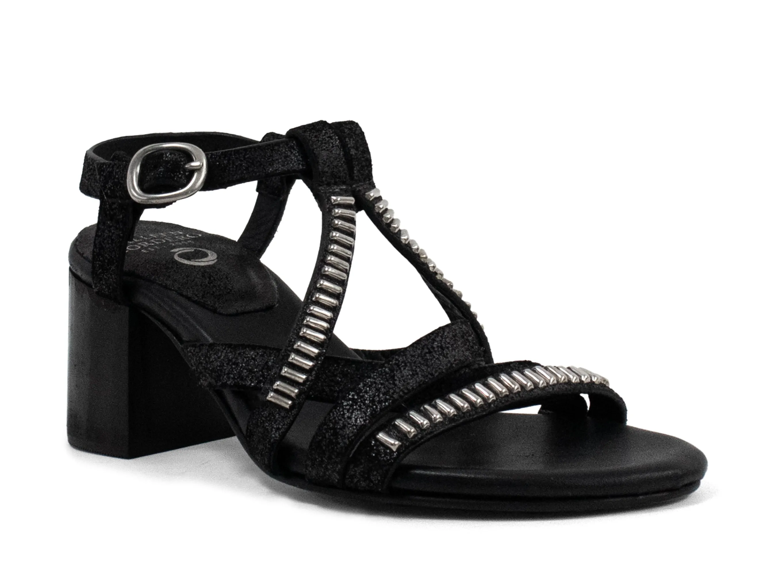 Desi  Heel