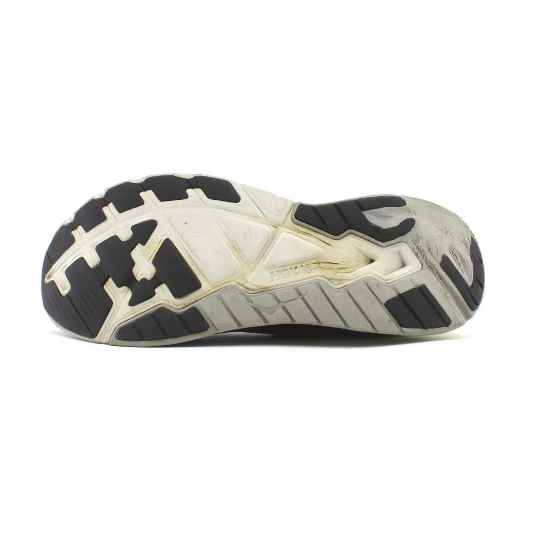 HOKA ONE ONE ARHAI 4