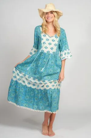 HS21-NAUG-2429 Naudic Ketchup Dress Niza Print