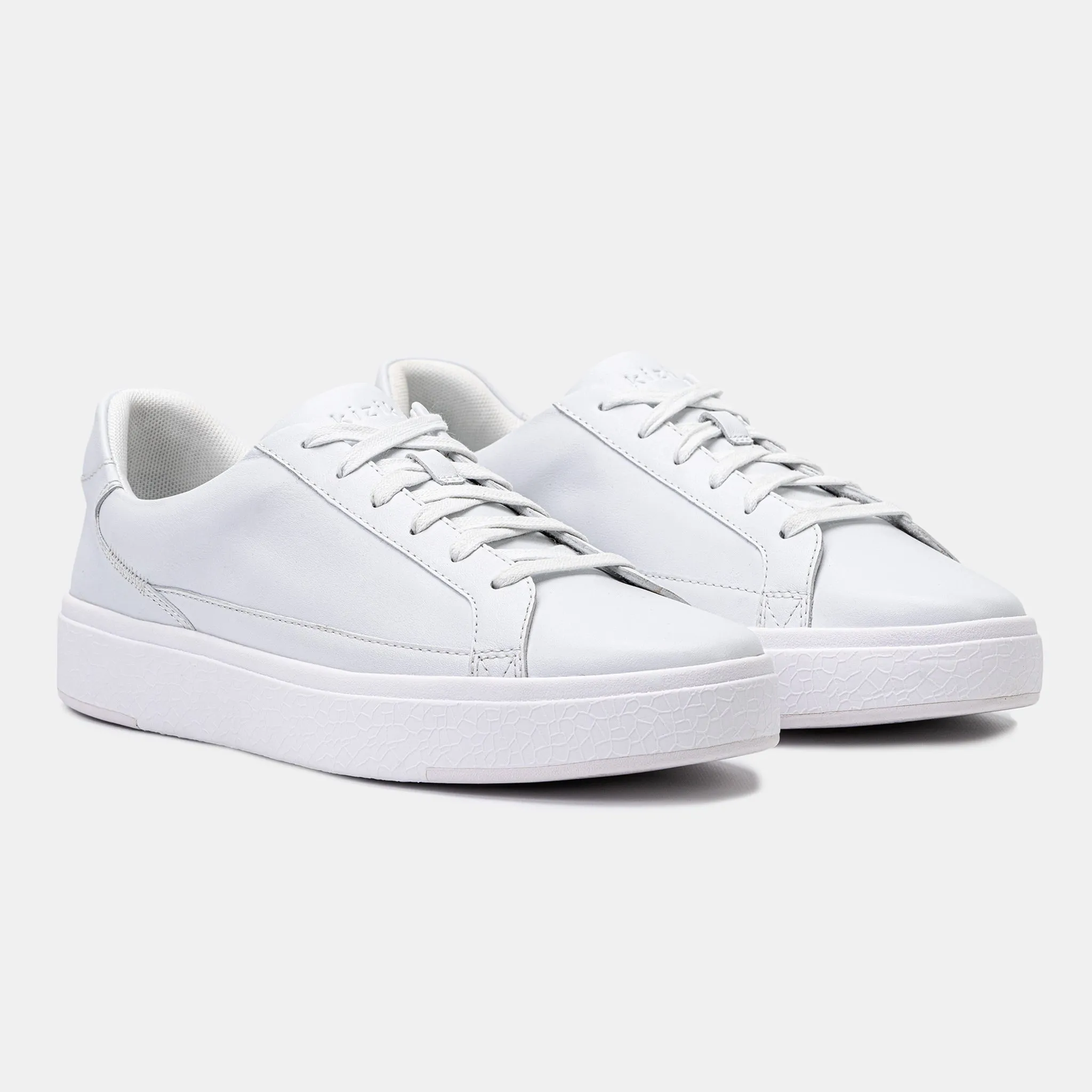 Kizik Vegas Color: Ivory White
