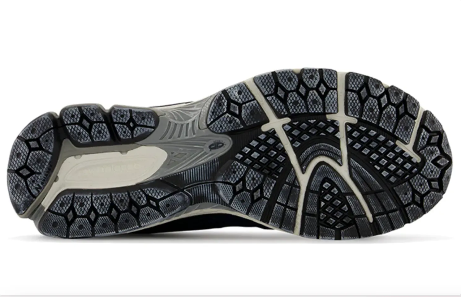 M2002RDF "PROTECTION PACK" SNEAKERS