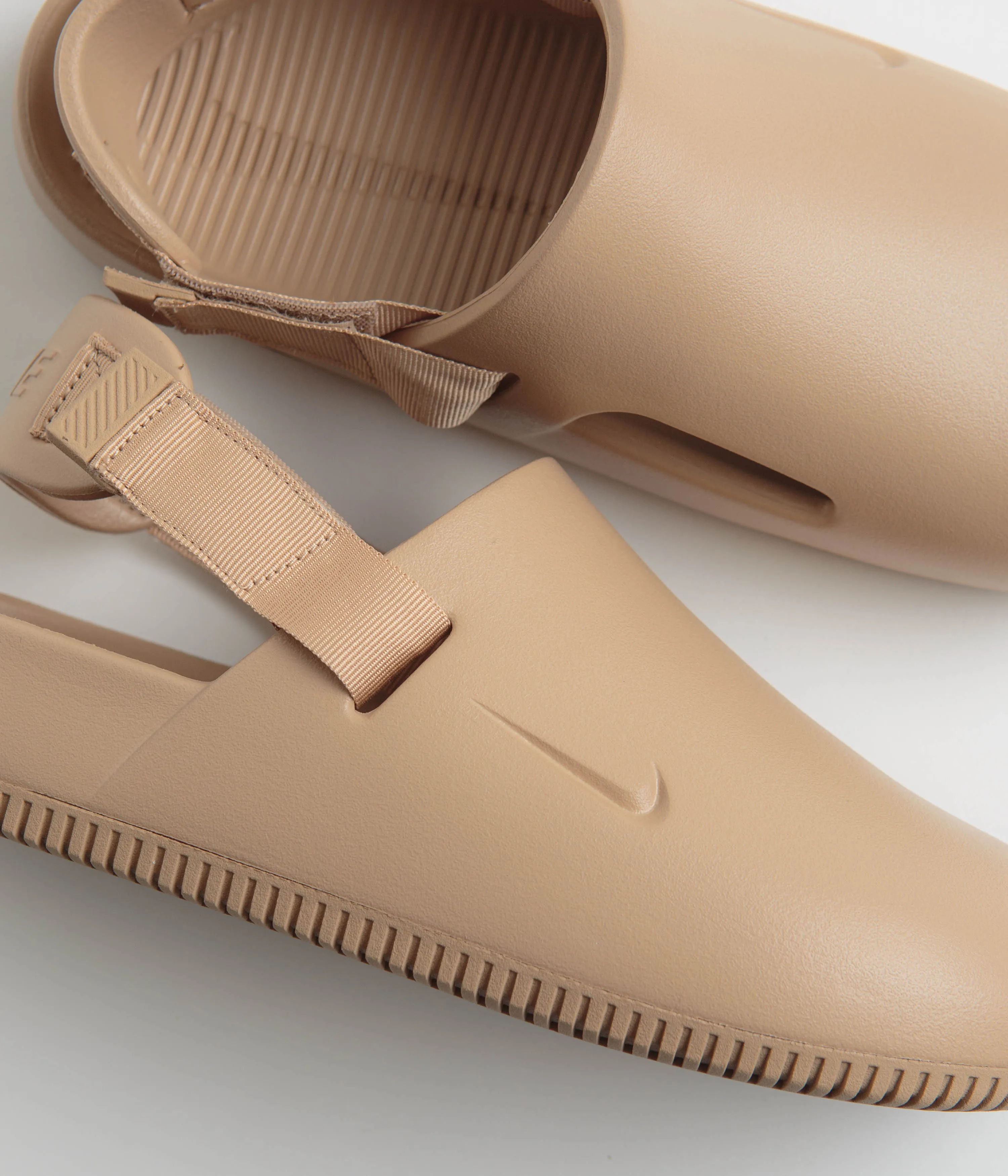 Nike Calm Shoes - Hemp / Hemp