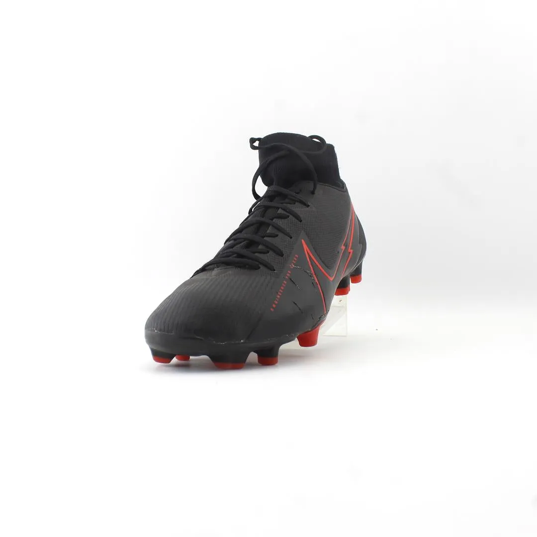 NIKE ENGINEERED FOR SPEED
