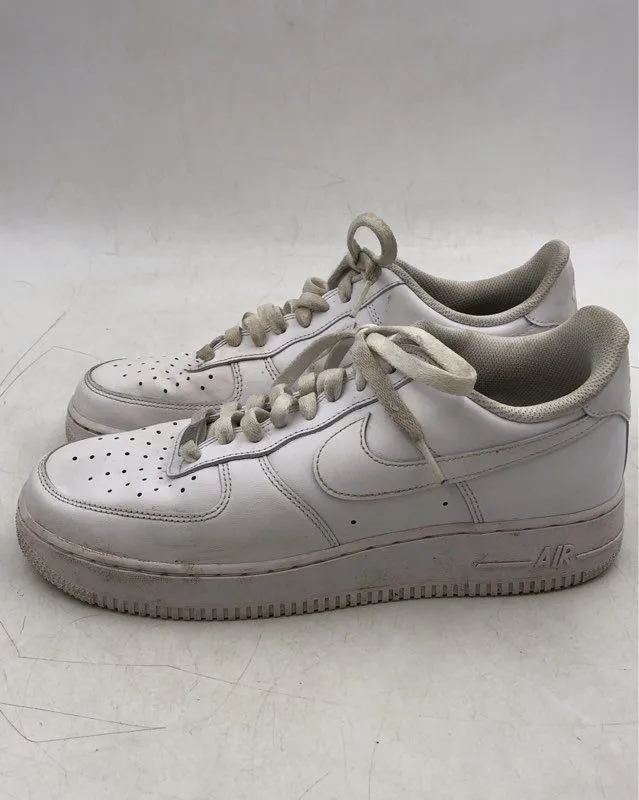 Nike Men's Air Force 1 '07 White Athletic Shoes - Size 9