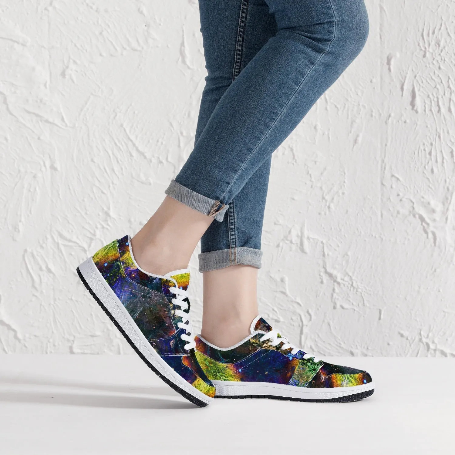 Nox Psychedelic Split-Style Low-Top Sneakers