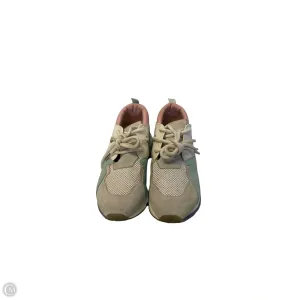 Shoes Sneakers By Steve Madden In Cream, Size: 7.5