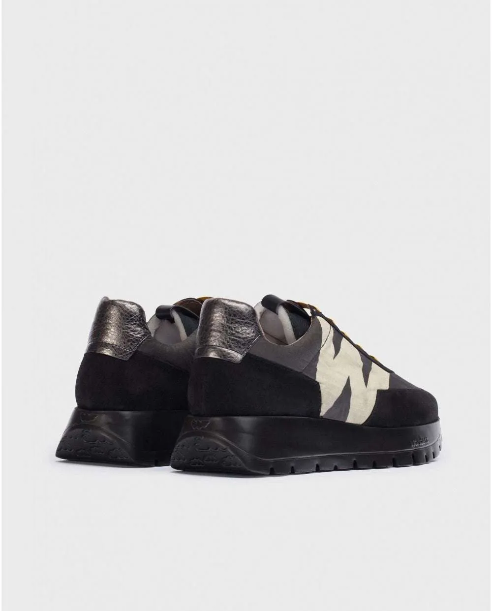 Wonders A2422NE-Trainer